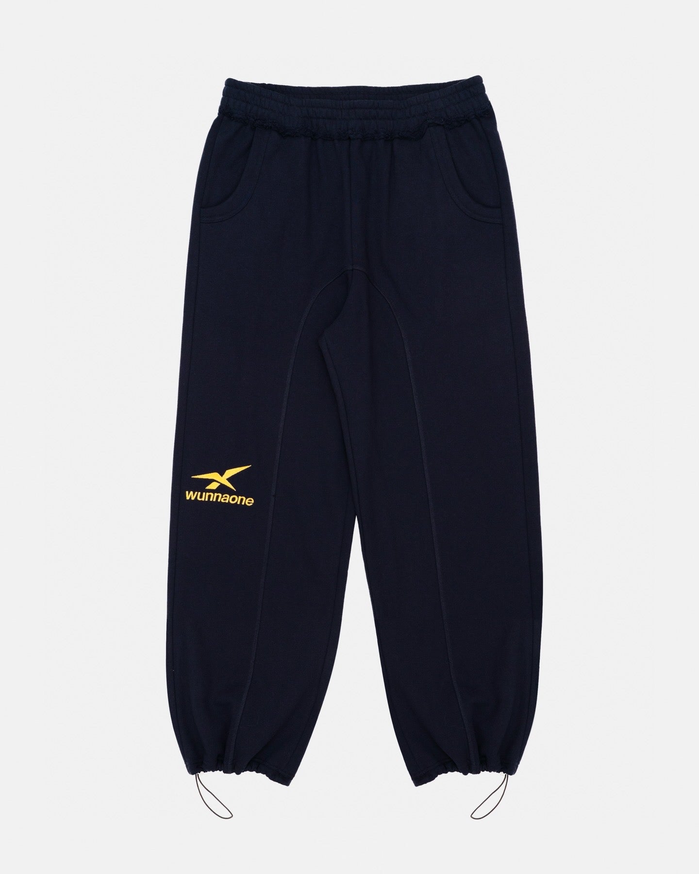 logo sweats